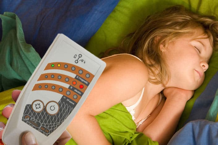 Mesure de l'électrosmog pour le lit d'enfant