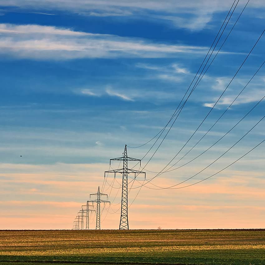 Analyse des rayonnements des grandes lignes électriques à haute tension